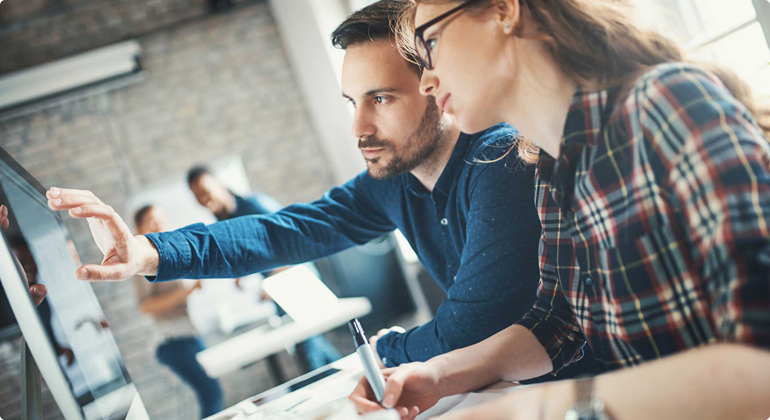 How to lead employees through technology changes